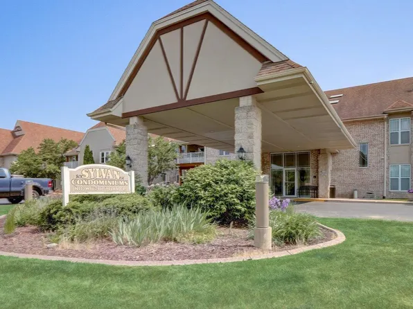 N113W16241 Sylvan CIRCLE #101, Germantown, WI 53022