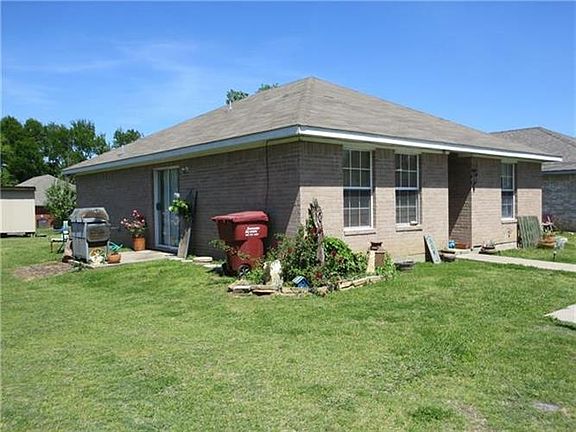 3rd image of 304 Allen Ave