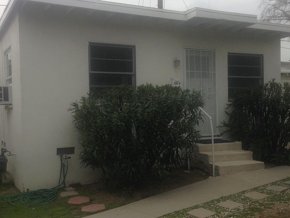 1st image of 231 N Everett St