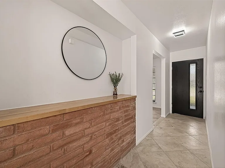 5523 Kuldell Dr — Photo 8
