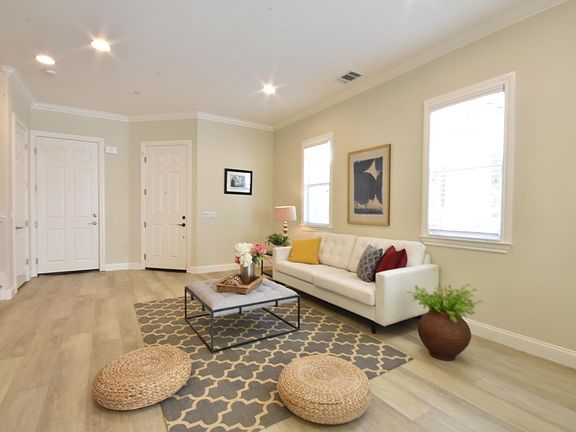 4th image of 2872 Paseo Ln