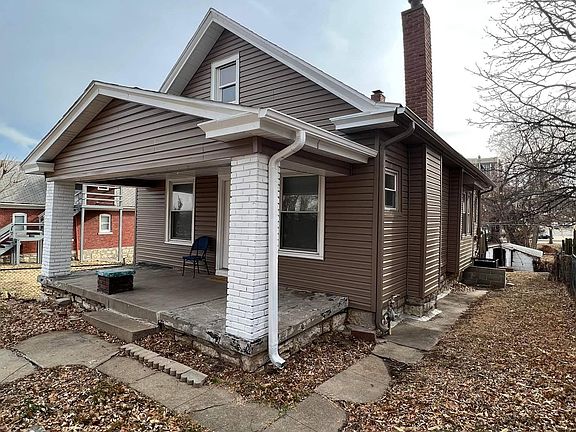 2nd image of 529 Everett Ave