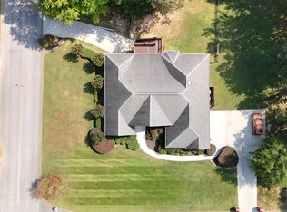 201 E Tennant Cir, Chickamauga, GA 30707