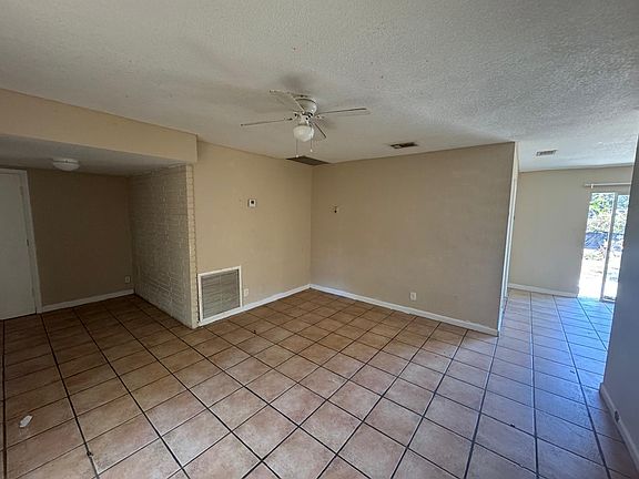 5th image of 1430 N Stacy St APT A