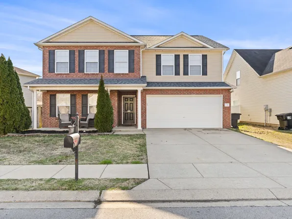715 Creek Oak Dr, Murfreesboro, TN 37128