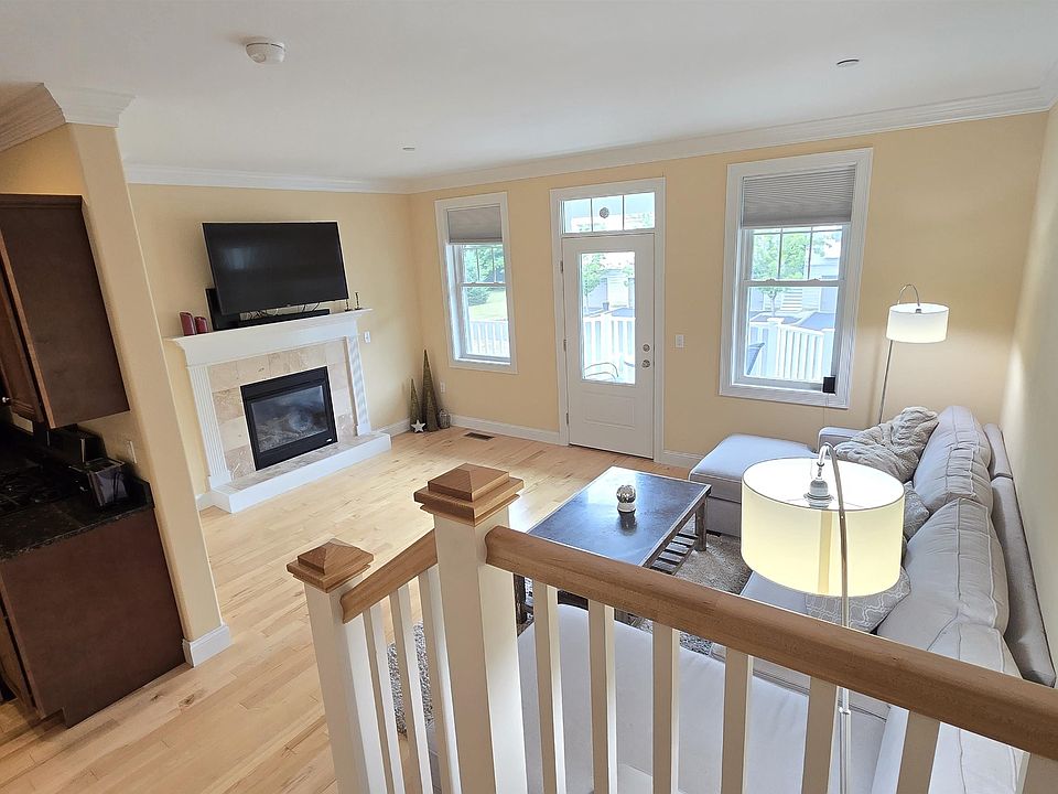 1st image of 35 Callaway Drive #5