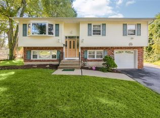 27 3rd St, Congers, NY 10920