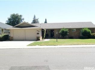 1332 Greenbrier Ln, Modesto, CA 95355