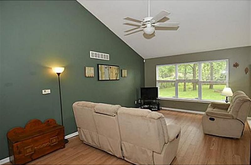 1st image of 2208 Oakwood Park Dr