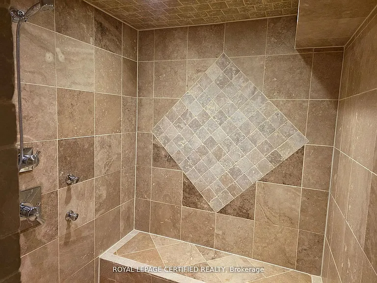 12 Fabrizio Ct — Photo 15