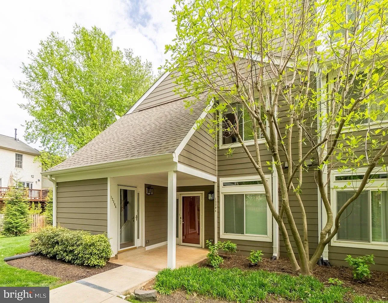 2 bed, 2.0 bath, 1420 sqft, $3,100 — Photo 1