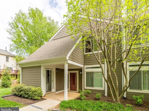 12206 Fort Buffalo Cir #530, Fairfax, VA 22033
