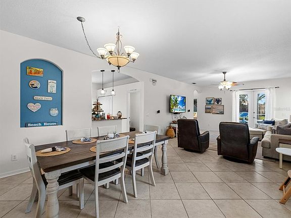 4th image of 21014 FOLLENSBY COURT