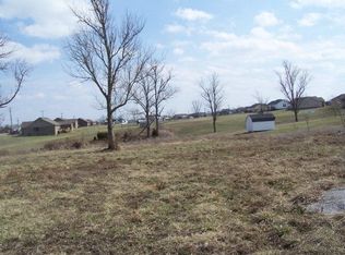 304 Windy Oaks Cir, Richmond, KY 40475