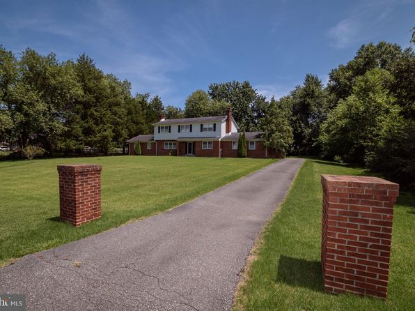 325 Great Oak Dr, Middletown, DE 19709