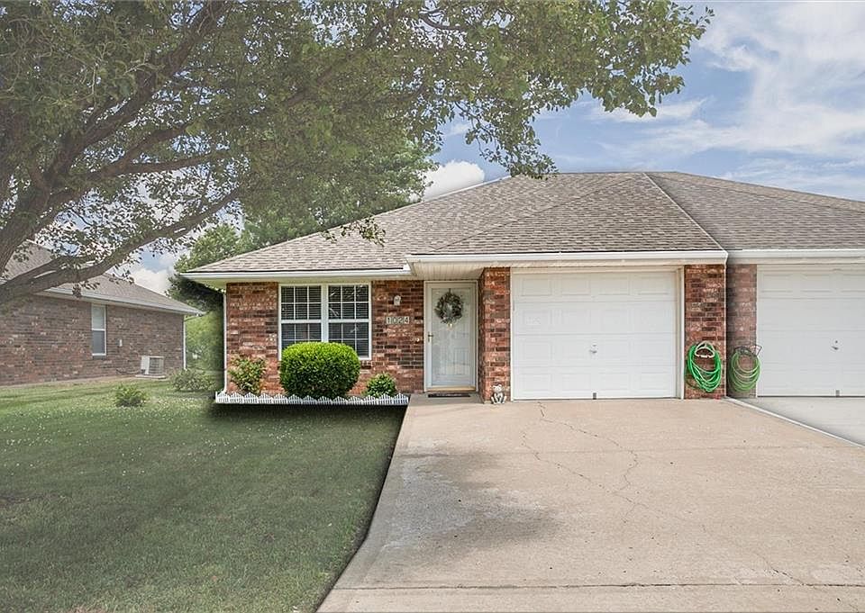 1st image of 1024 Christie Ln