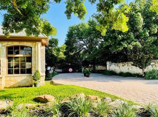 2721 Mark Twain Ct, Arlington, TX 76006