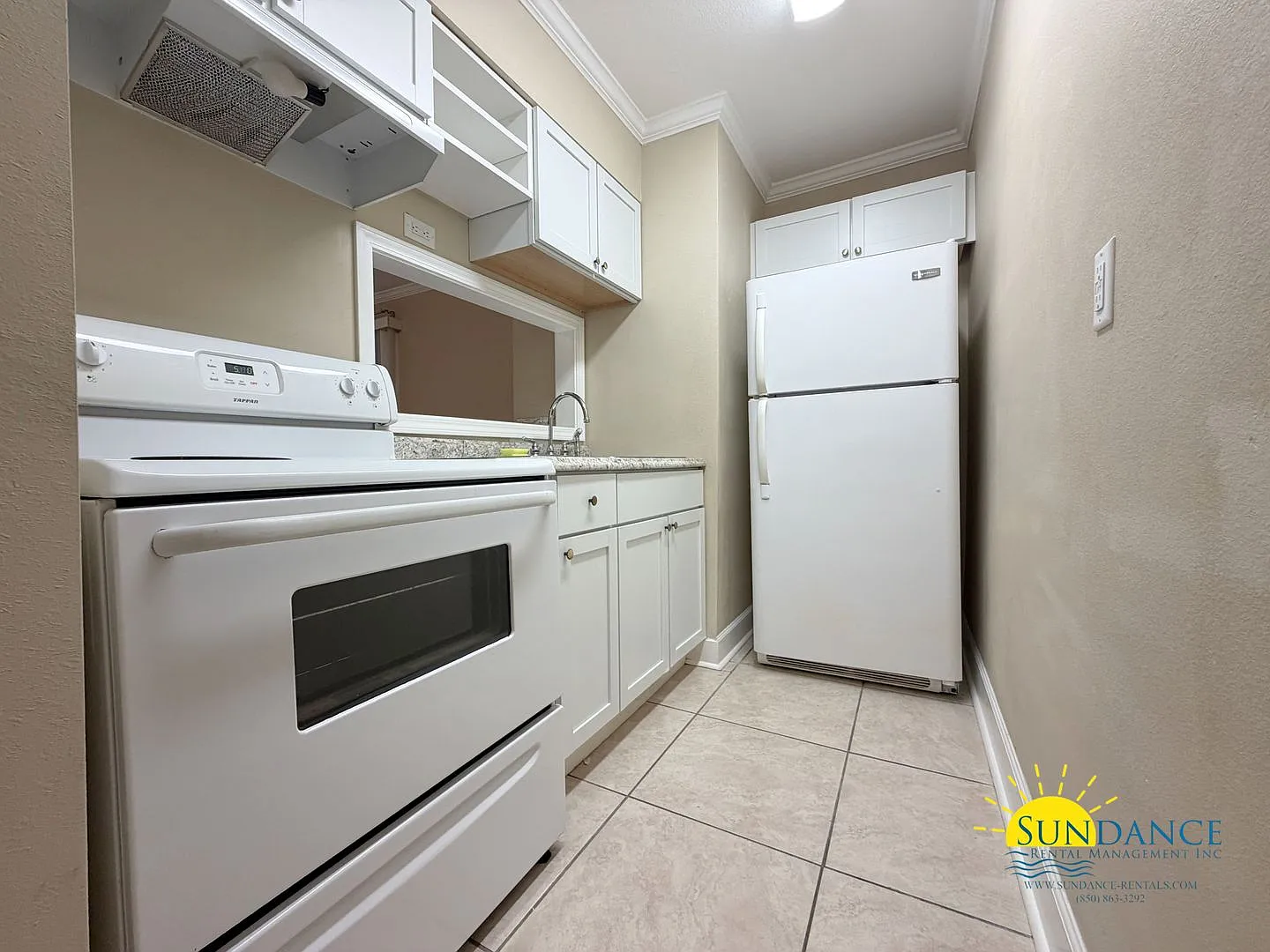 Adorable 2 Bedroom Condo in Fort Walton Beach! — Photo 2