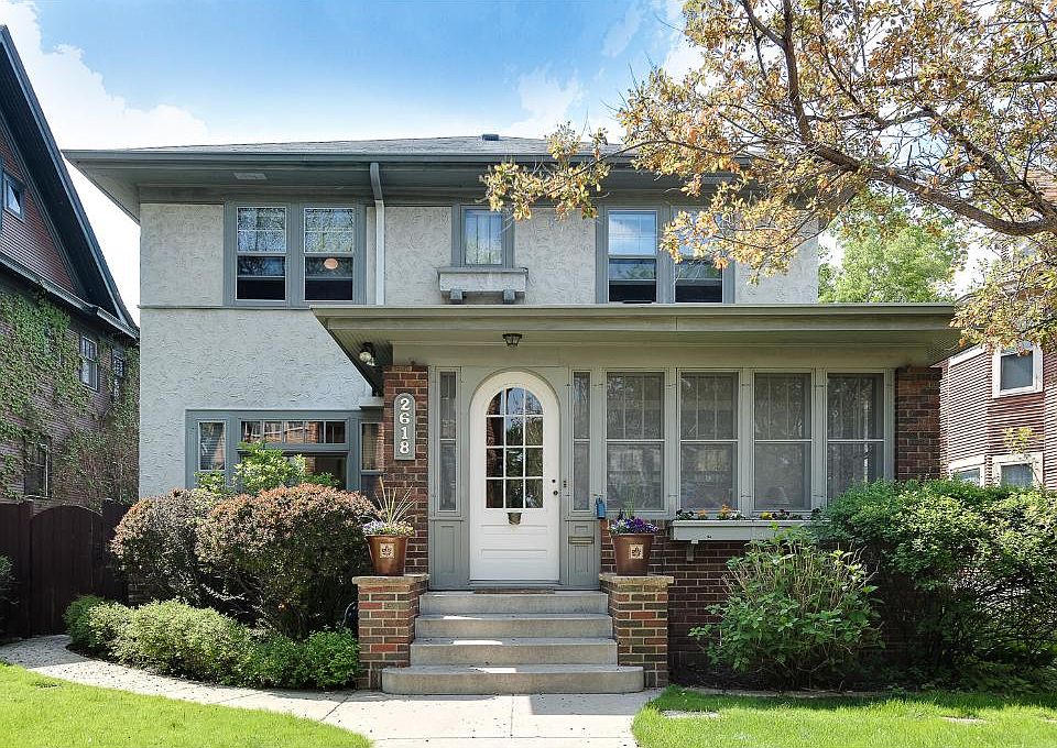 1st image of 2618 Humboldt Ave S