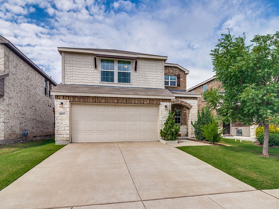 1st image of 1073 Norias Dr