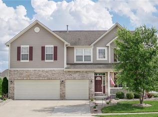 913 Farmington Trl, Brownsburg, IN