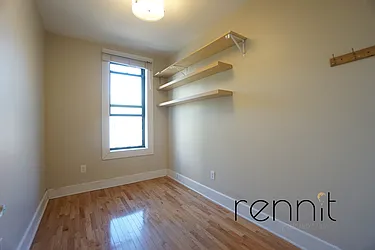 Rented by Rennit Inc.