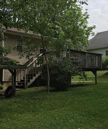4th image of 608 E Heacock St