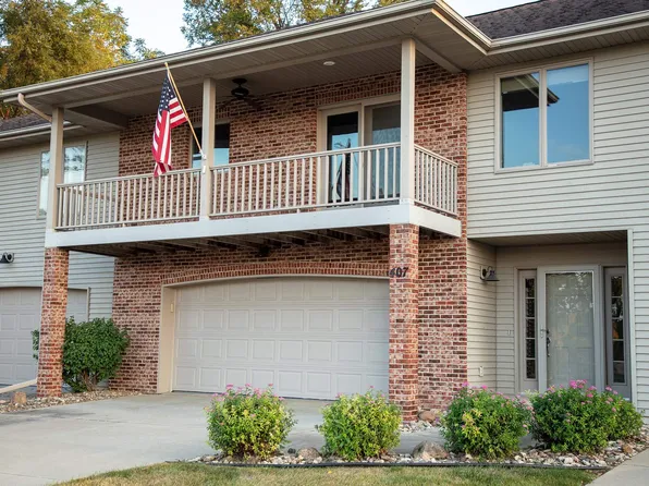 407 8th Ave SW, Waverly, IA 50677