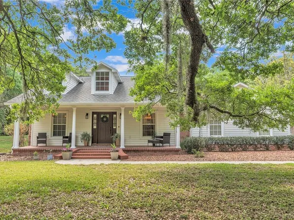 2203 Par Meadows Ln, Plant City, FL 33566