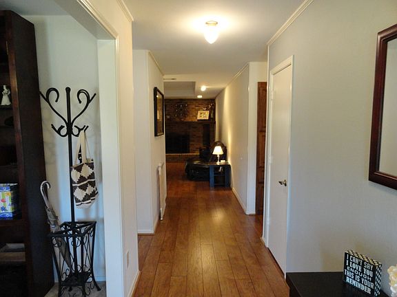 4th image of 2135 Tampico Dr