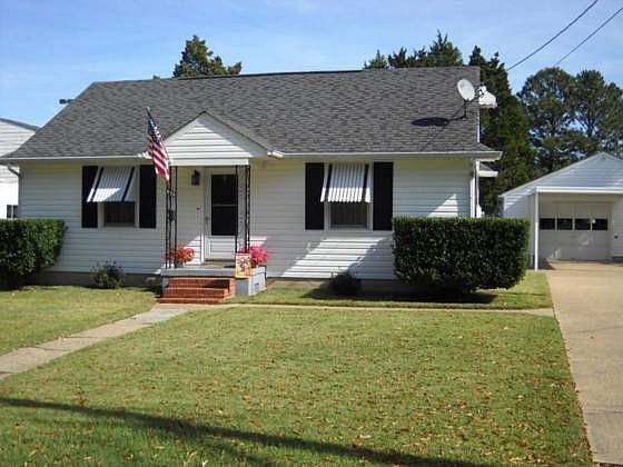 1st image of 636 Morris Dr