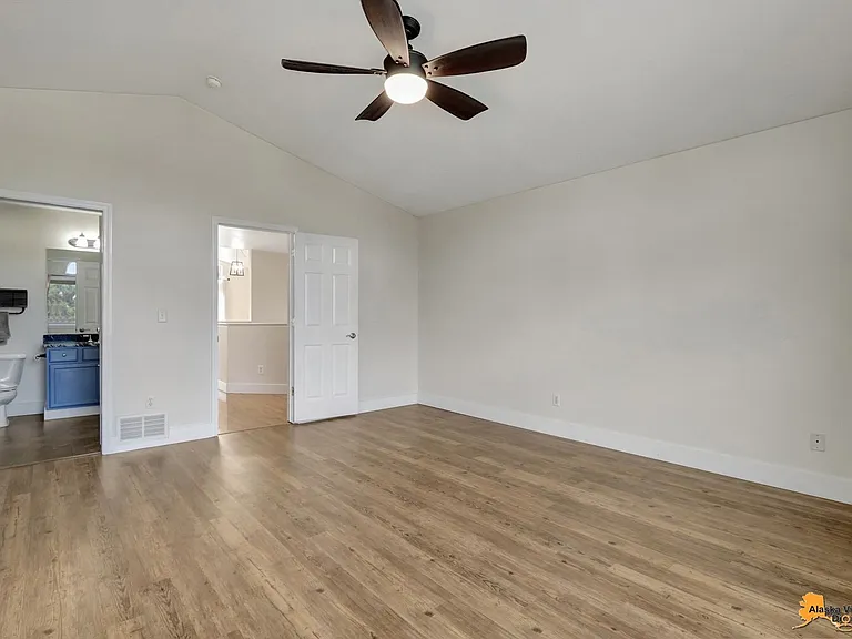 3838 Sycamore Loop — Photo 23