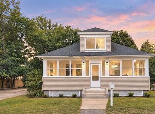 45 Eddy St, Cranston, RI 02920