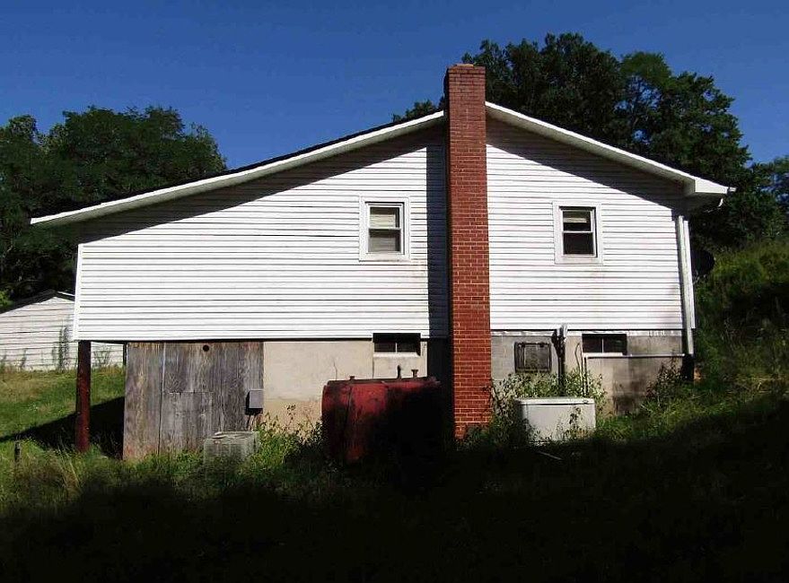 572 Sam Black Church Rd, Smoot, WV 24977 Zillow