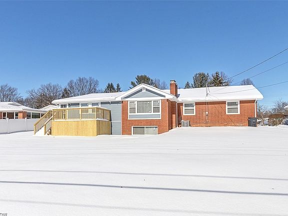 3rd image of 2030 Brookshire Rd