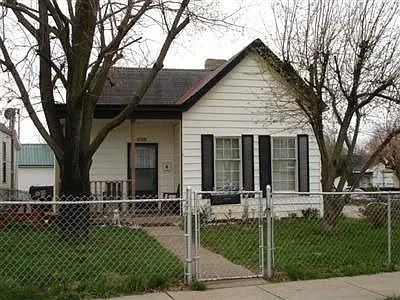 502 Shelby St photo 1