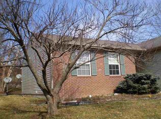 1124 W Pine Meadows Dr, Bloomington, IN 47403
