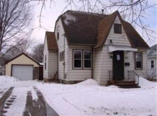 933 8th Ave SE, Rochester, MN 55904