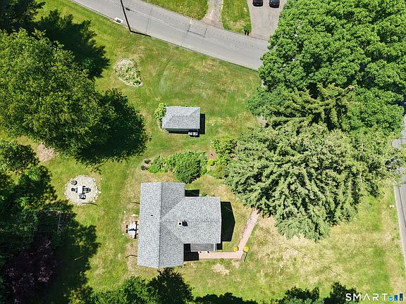 4th image of 63 Grand Avenue