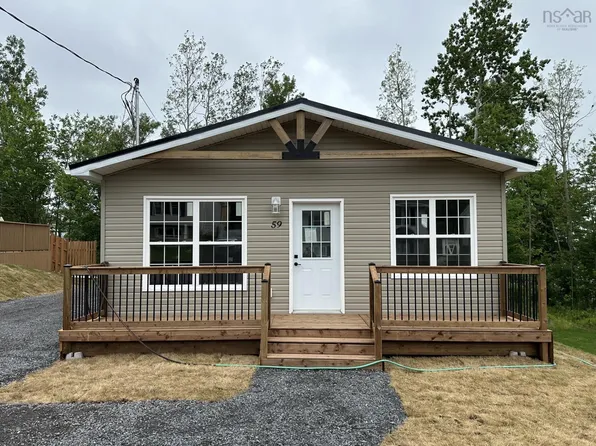 59 14th St, Trenton, NS B0K 1X0