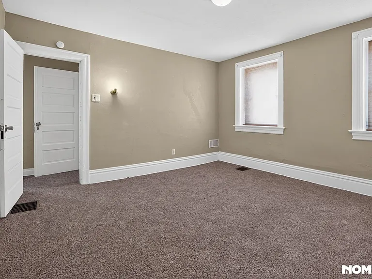 4829 Lougean Ave #1 — Photo 16