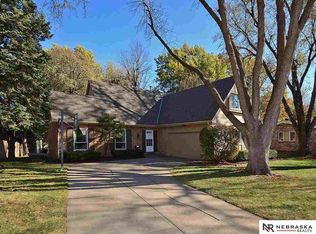 13592 Walnut St, Omaha, NE 68144