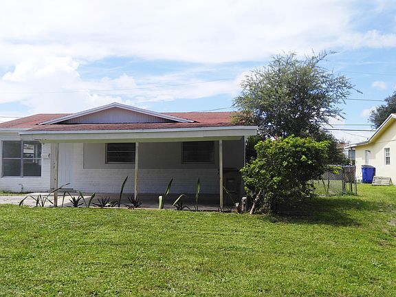 2nd image of 507 NW 1st Ter