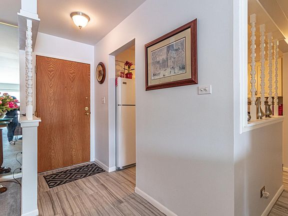 3rd image of 245 S Park Ln Unit 216