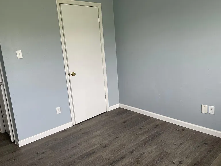 35 N Idlewild St #3 — Photo 10