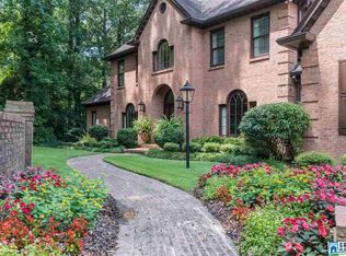 2026 Countryridge Pl, Vestavia, AL 35243