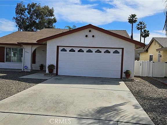 4th image of 2431 El Rancho Cir