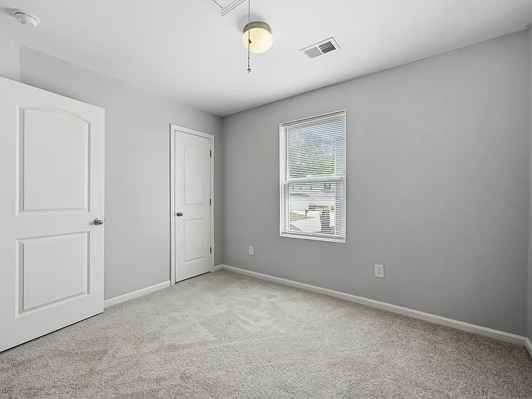 152 Evvalane Dr — Photo 25