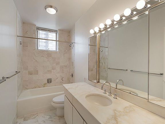 5th image of 420 E 58th St APT 26B