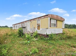 12650 Jefferson Rd, Morley, MI 49336